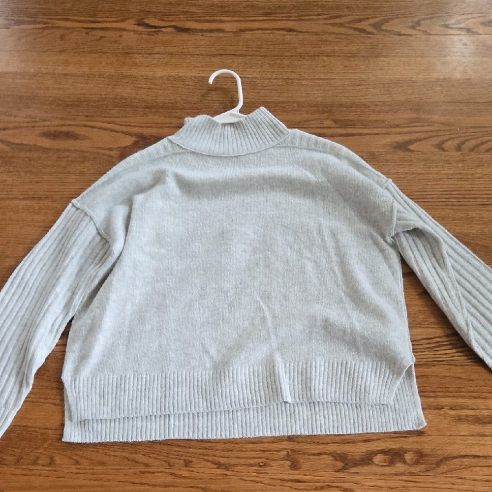 SO Light Gray Women's Turtleneck Sweater